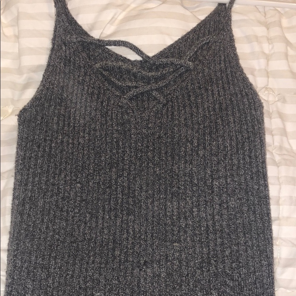 Gray tank